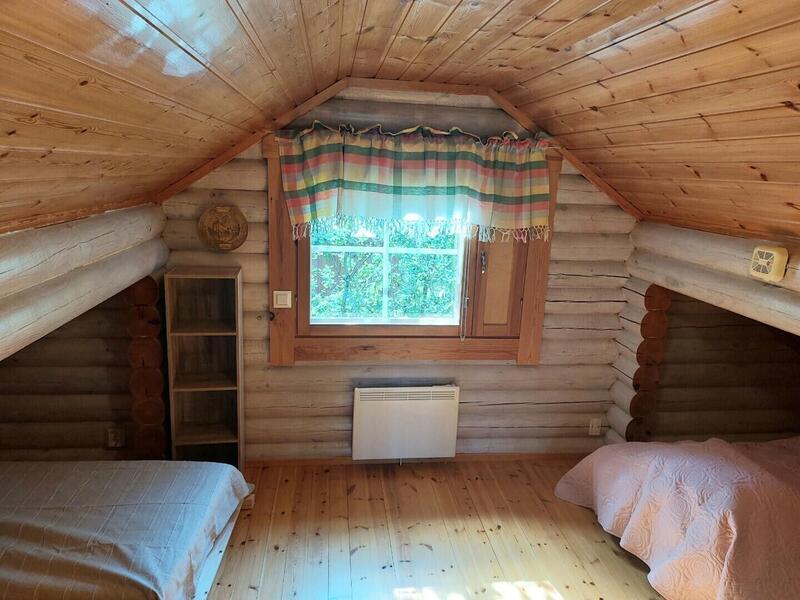 Arimaa mökki sisältä
