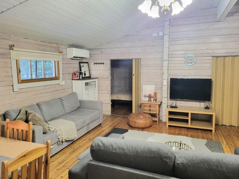 Mökkikuva hakala
