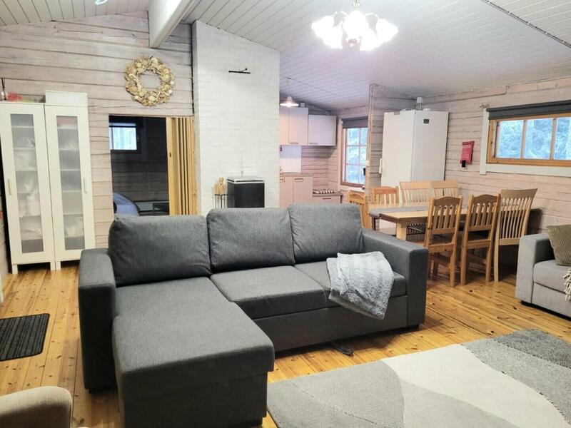Mökkikuva hakala