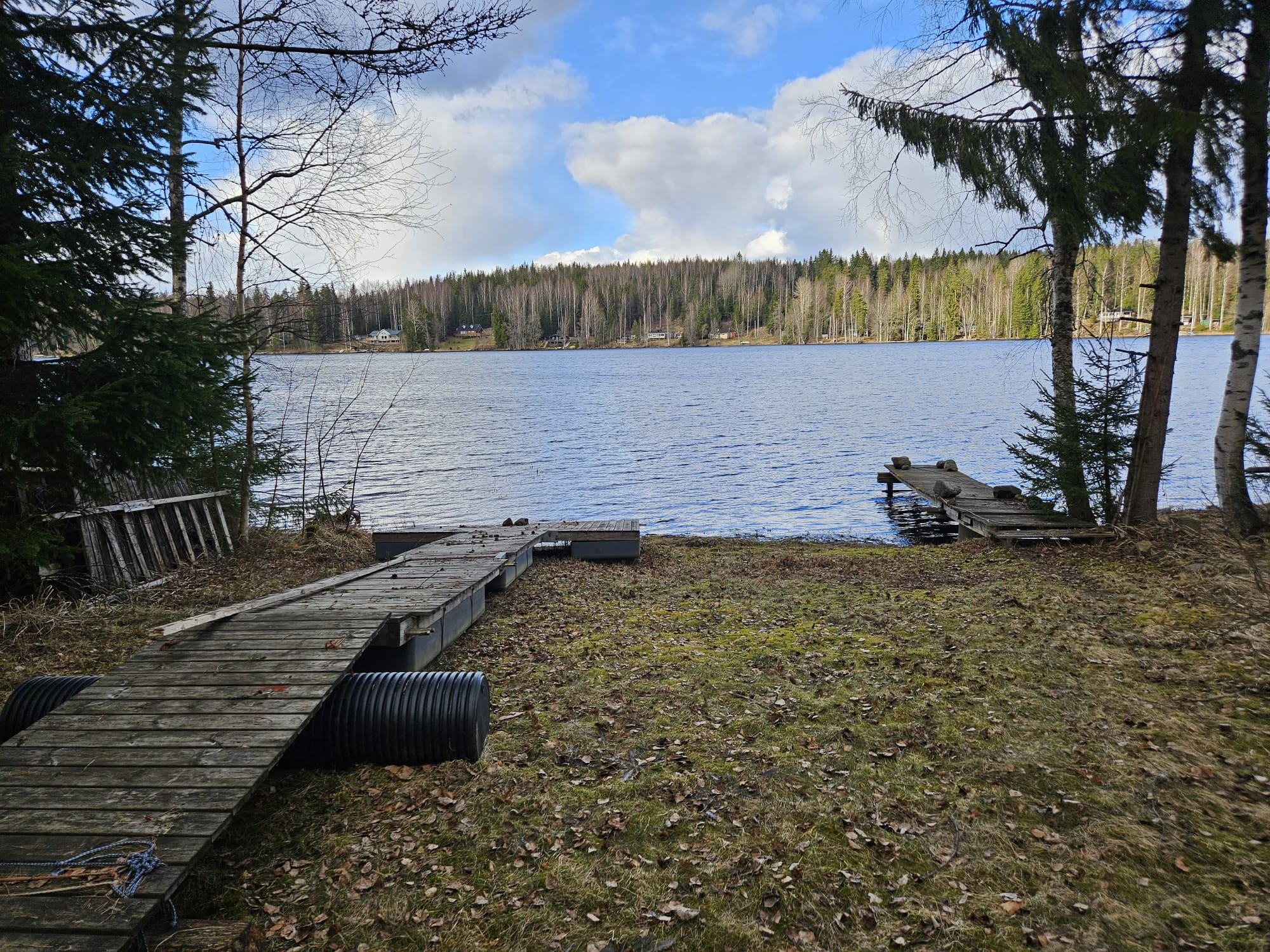 Metsola mökki