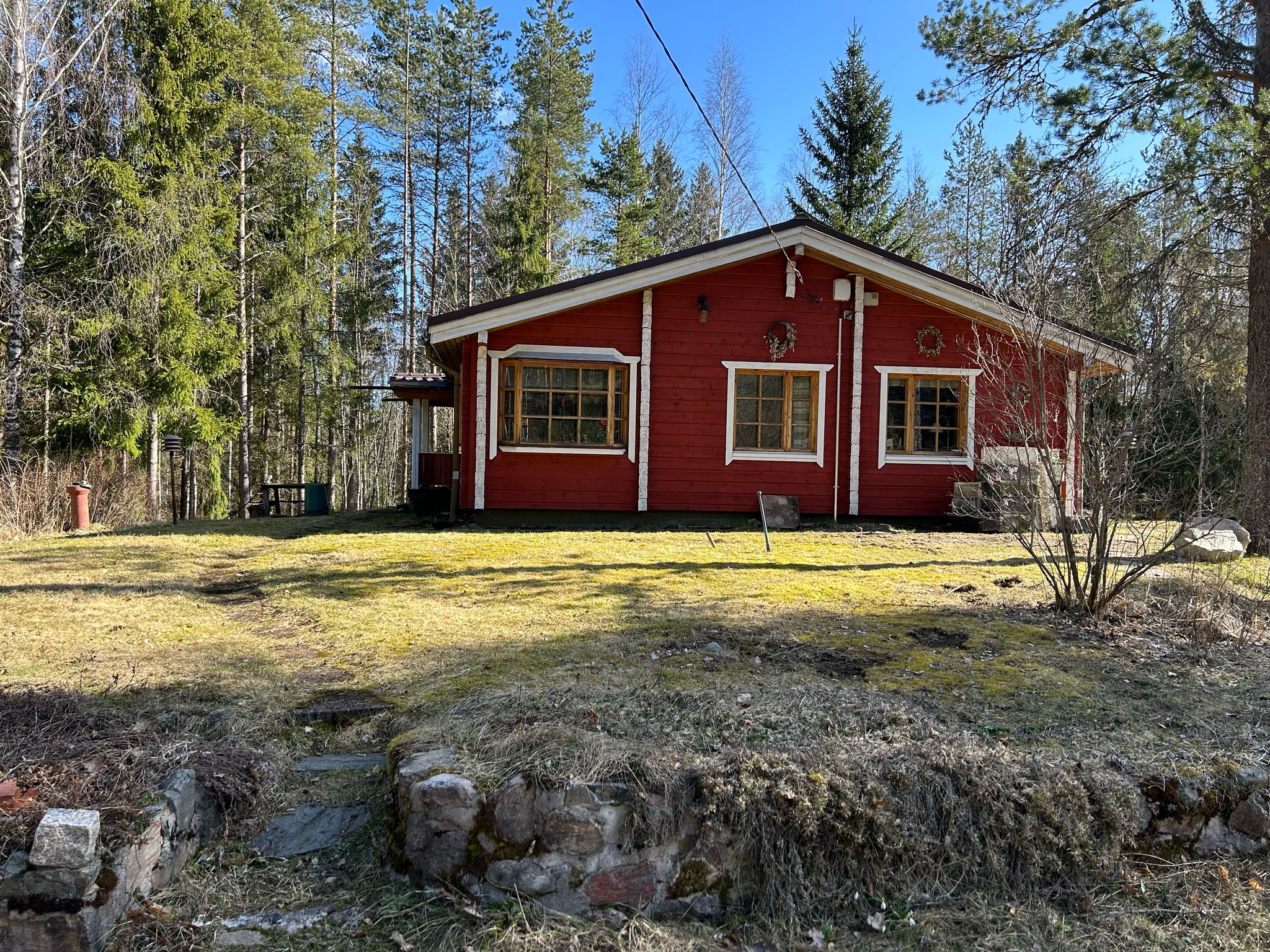 Metsola mökki